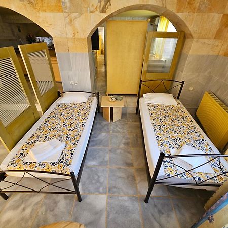 Paco'S Resort Holiday Flats ガイオス エクステリア 写真